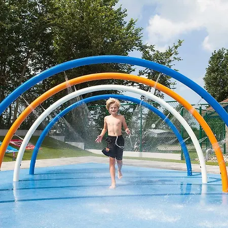 Üdülőpark Kompas Camping *